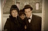 doctor-who-the-crimson-horror-promo-pics-(6)