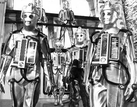 tomb-of-the-cybermen-group